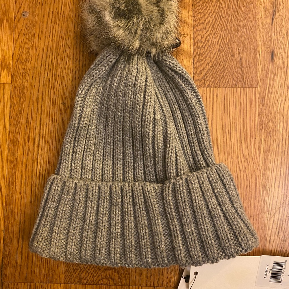 Calvin Klein Solid Cable Knit Faux Fur Pom Gray Beanie, New with Tags